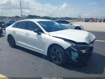  Salvage Kia K5