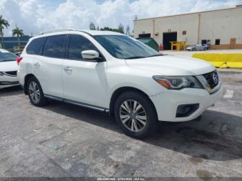  Salvage Nissan Pathfinder