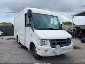  Salvage Isuzu Npr