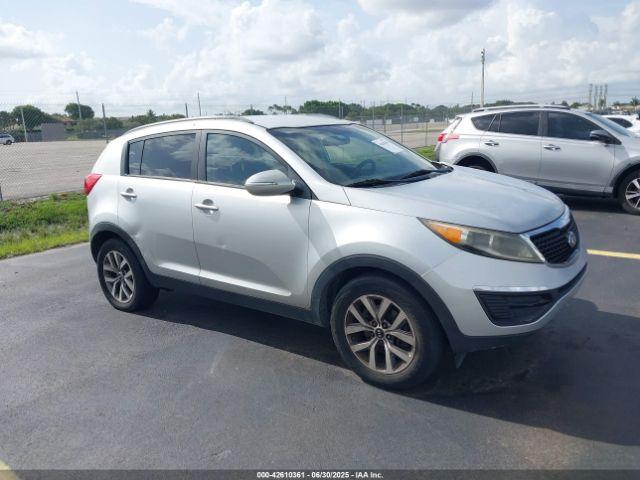  Salvage Kia Sportage