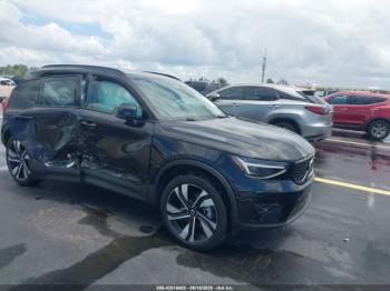  Salvage Volvo XC40