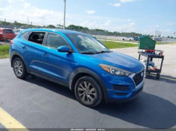  Salvage Hyundai TUCSON