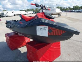  Salvage Sea-Doo Seadoo