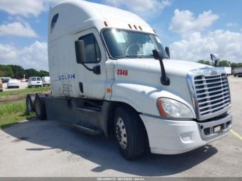  Salvage Freightliner Cascadia 125