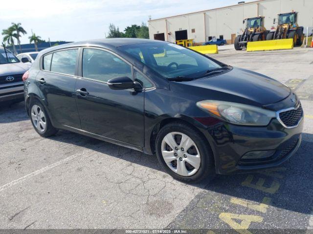  Salvage Kia Forte