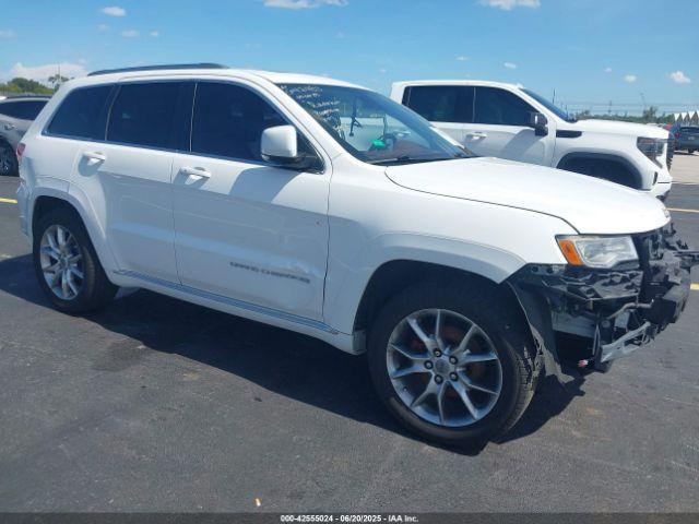  Salvage Jeep Grand Cherokee