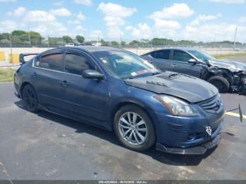 Salvage Nissan Altima