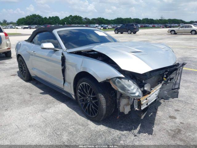  Salvage Ford Mustang