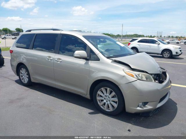  Salvage Toyota Sienna