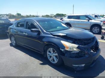  Salvage Nissan Altima