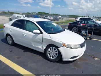  Salvage Kia Forte