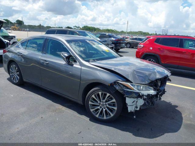  Salvage Lexus Es