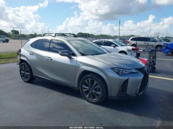 Salvage Lexus Ux