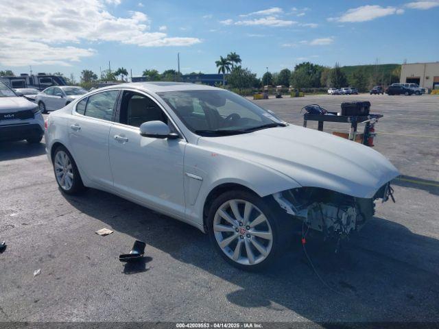  Salvage Jaguar XF