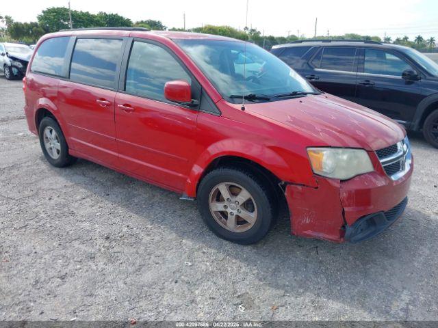  Salvage Dodge Grand Caravan