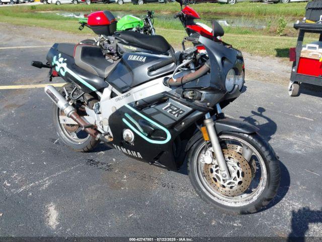  Salvage Yamaha Fzr600