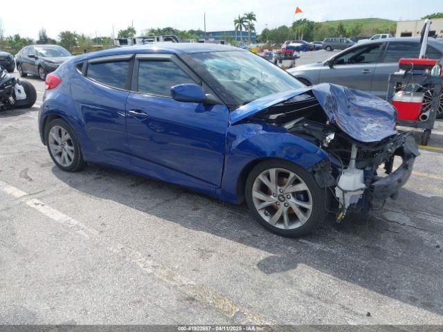  Salvage Hyundai VELOSTER