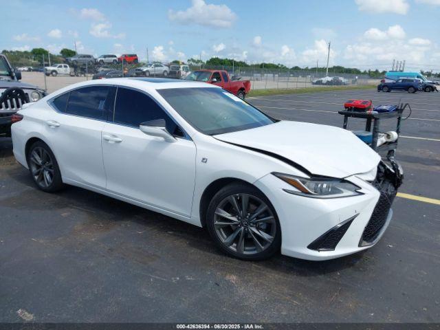  Salvage Lexus Es