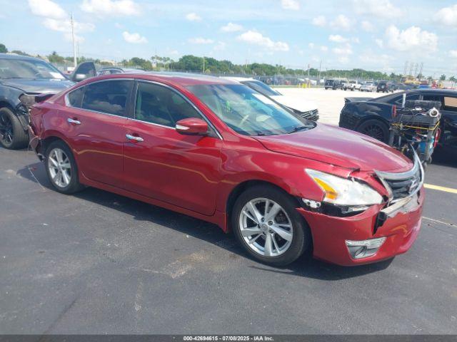 Salvage Nissan Altima