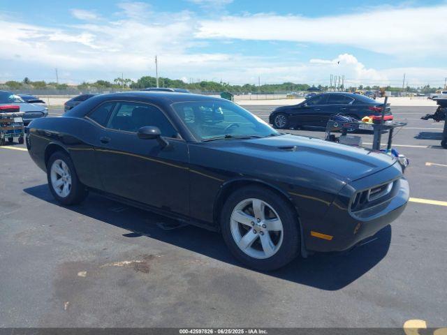  Salvage Dodge Challenger