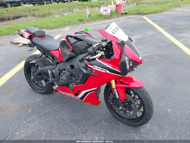  Salvage Honda Cbr1000