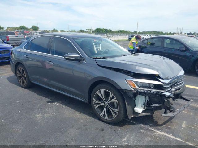  Salvage Volkswagen Passat
