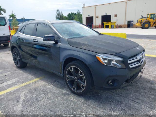  Salvage Mercedes-Benz GLA