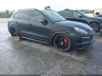  Salvage Porsche Cayenne