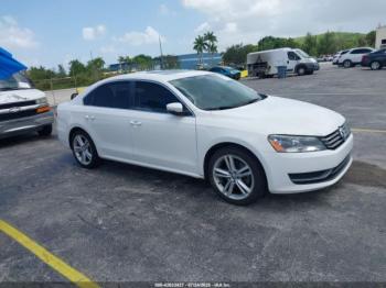  Salvage Volkswagen Passat