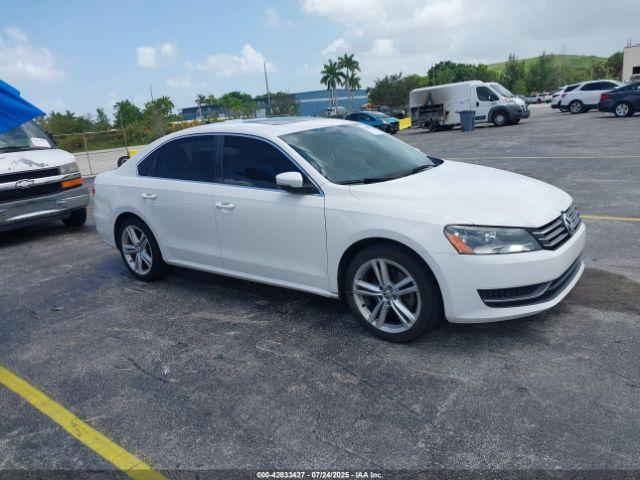  Salvage Volkswagen Passat