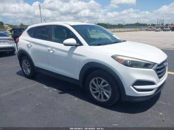  Salvage Hyundai TUCSON