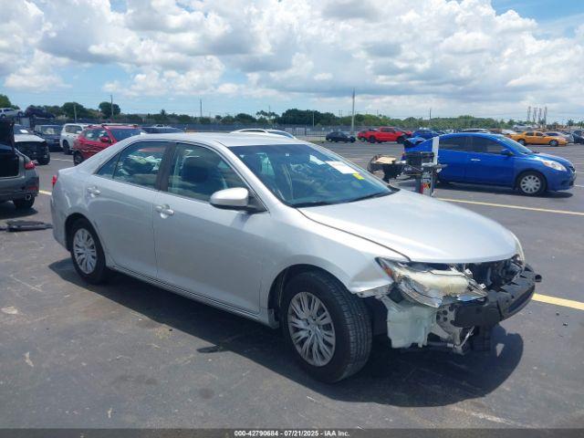  Salvage Toyota Camry
