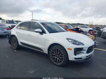  Salvage Porsche Macan