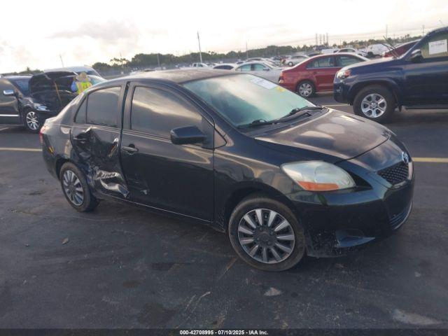  Salvage Toyota Yaris