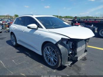  Salvage Audi Q4