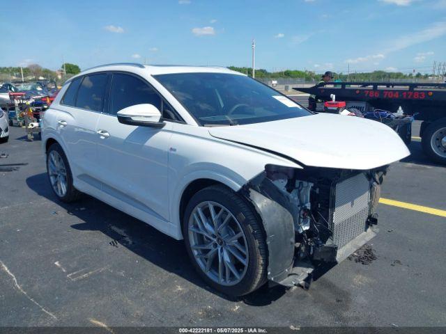 Salvage Audi Q4