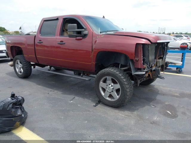  Salvage Chevrolet Silverado 2500