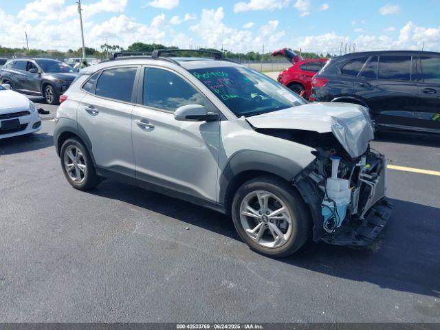  Salvage Hyundai KONA