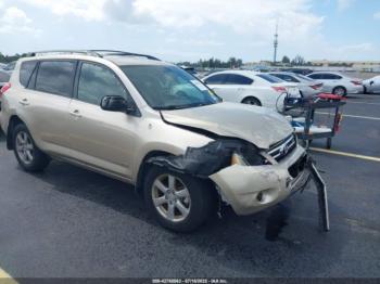  Salvage Toyota RAV4