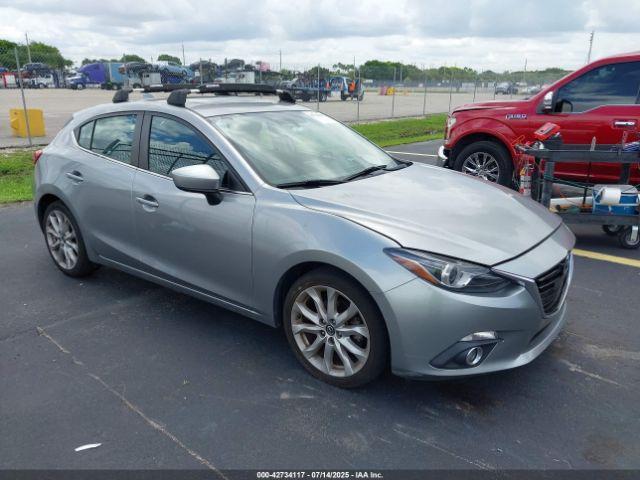  Salvage Mazda Mazda3