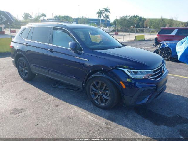  Salvage Volkswagen Tiguan