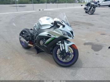  Salvage Kawasaki Zx1000