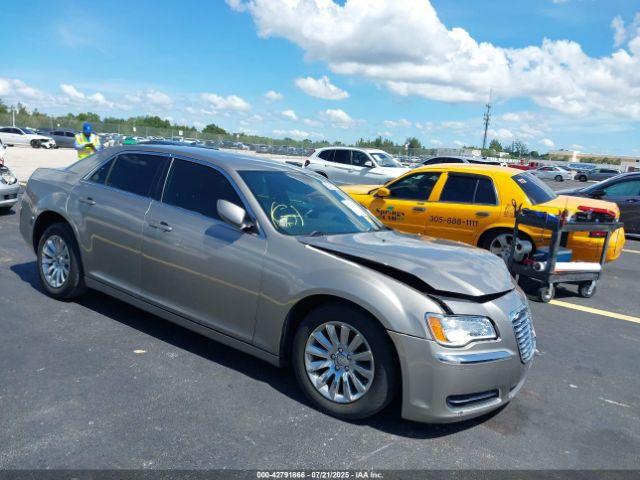  Salvage Chrysler 300