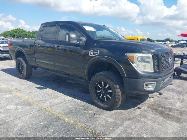  Salvage Nissan Titan