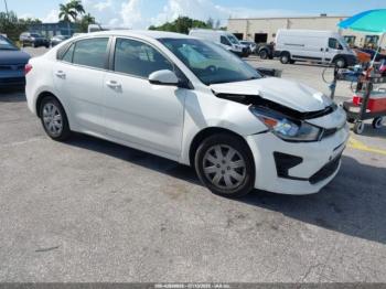  Salvage Kia Rio