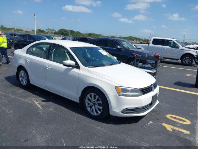  Salvage Volkswagen Jetta