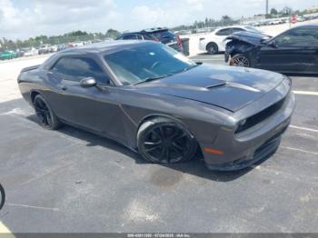  Salvage Dodge Challenger