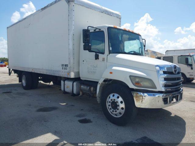  Salvage Hino 268