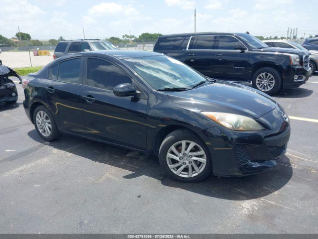  Salvage Mazda Mazda3
