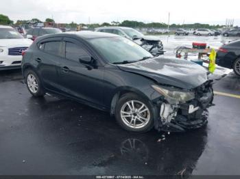  Salvage Mazda Mazda3